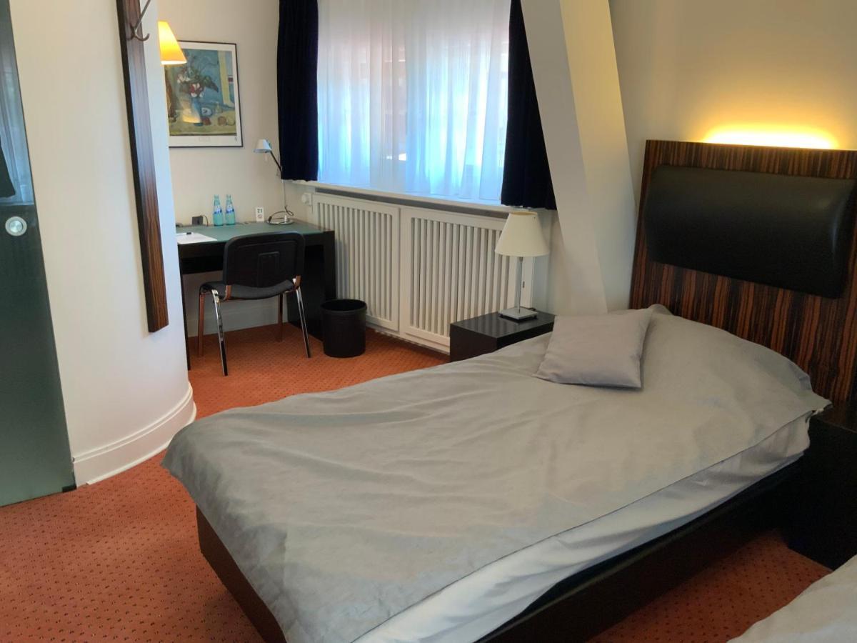 Das Kohnstamm Aparthotel Königstein im Taunus Esterno foto