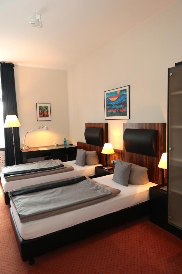 Das Kohnstamm Aparthotel Königstein im Taunus Esterno foto