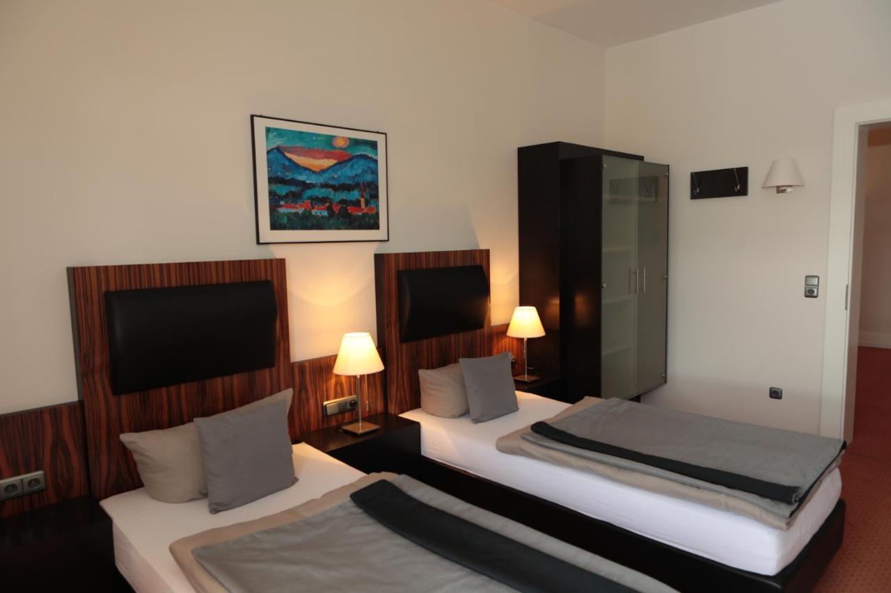 Das Kohnstamm Aparthotel Königstein im Taunus Esterno foto